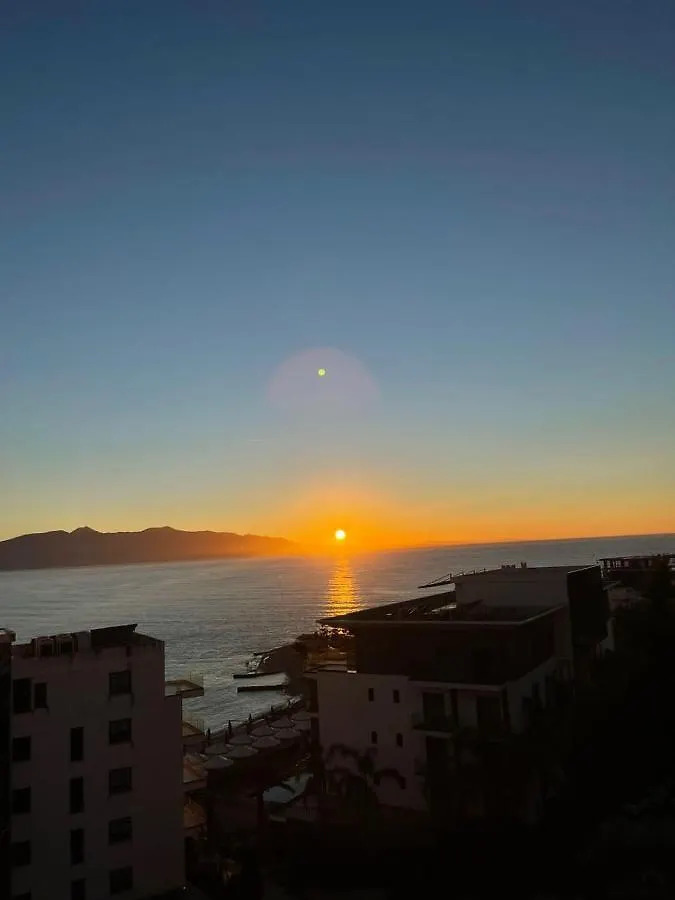 Saranda Lux Apartments  Sarandë